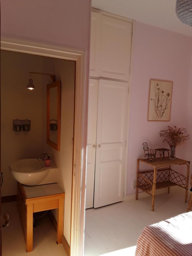 Les Chambres Du Logis Du Chatelier Брессюір Екстер'єр фото